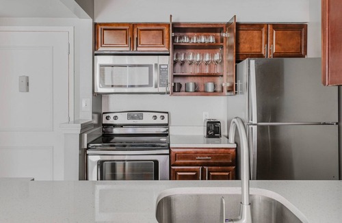 Connecticut Ave - K Street Apartment | Great Foggy Bottom 1BR w/Gym, nr Restaurants & Bars, by Blueground