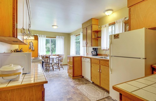 Snohomish House | Great for Families! Peaceful Snohomish Escape!