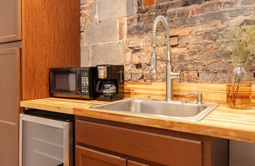 Pendleton Apartment | Great Parkside Microapartment ♥ Location AND Price