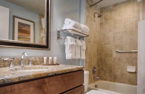 National Harbor Resort | Great views of the area. Spacious 2 Bed 2 Bath, washer/dryer full kitchen.