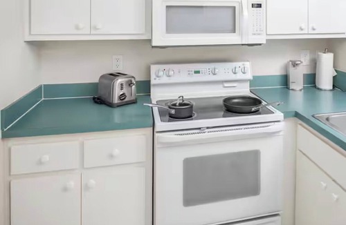 Berkeley Condo | Greensprings Vacation Resort 2br suite, Sunday check-in