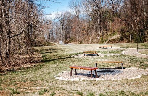 Waynesboro Resort | Grey Pine Lodge
