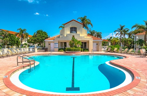 Isla del Sol Condo | Ground-Floor Condo with Patio, Resort Pool & Spa – Steps from the Beach