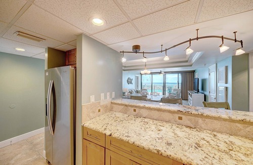 Holiday Beach Condo | GROUND FLOOR UNIT! 3br/3b with TWO masters! Pool accessible from private patio!