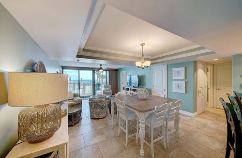 Holiday Beach Condo | GROUND FLOOR UNIT! 3br/3b with TWO masters! Pool accessible from private patio!