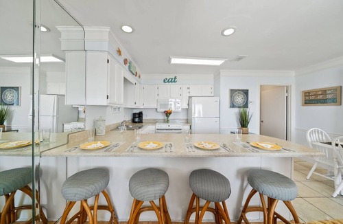 Laguna Beach Condo | Ground Floor Beachfront Condo with Gulf Views