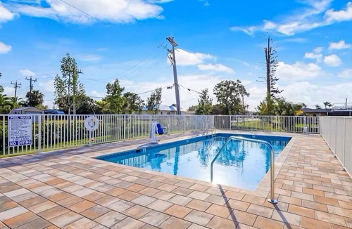 Yacht Club House | Gulf Access with Boat Slip, Heated Saltwater Pool, Dog-Friendly - Bacino Vista #302 - Roelens