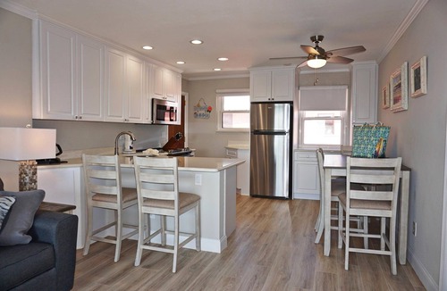 St. Pete Beach Hotel | Gulf Winds Beach Resort