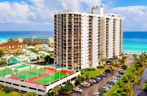 Miramar Beach Hotel | Gulfside resort home with shared pool & hot tub central AC gulf views free WiFi