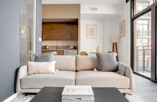 H Street Corridor Apartment | H St Studio w Rooftop Pool Gym nr Metro WDC-511