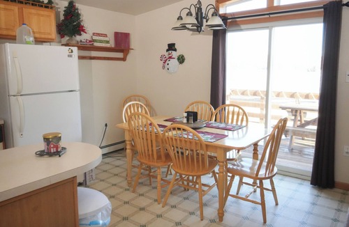 Town of Webb Ski Chalet | Hamilton House @ Eagle Bay Village