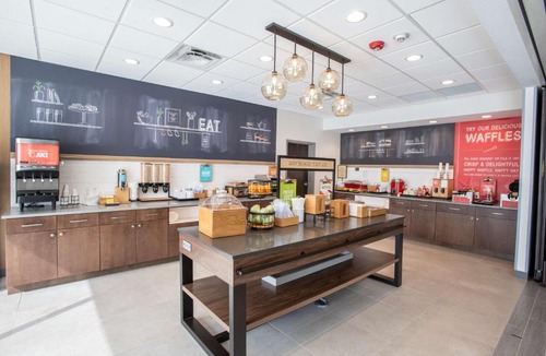Walton Hotel | Hampton Inn Richwood Cincinnati South, KY