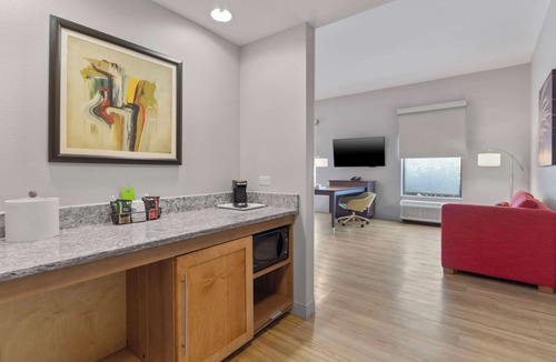 Columbus Hotel | Hampton Inn & Suites Columbus Scioto Downs