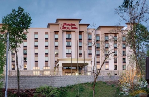 Knoxville Hotel | Hampton Inn & Suites - Knoxville Papermill Drive, TN