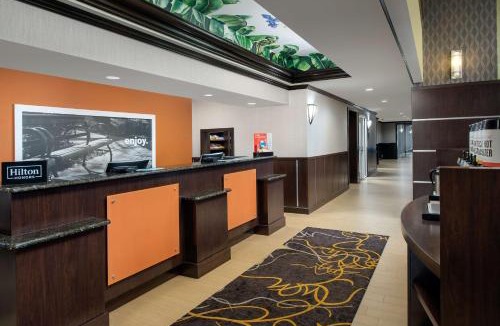 Lake City Hotel | Hampton Inn & Suites Lake City