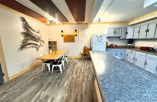 Willow Other | Hatcher Pass Castle|All Inclusive|Mountain View