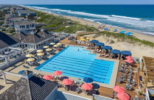 Buxton House | Hatteras Retreat Oceanfront 7 Bedroom Home