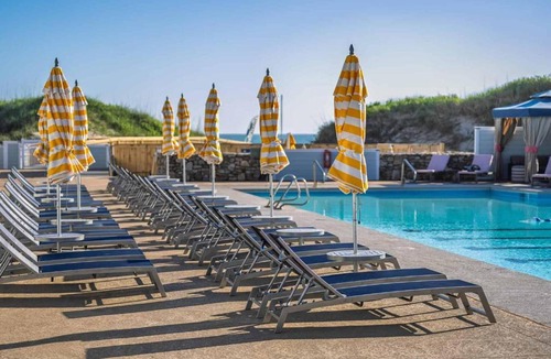 Buxton House | Hatteras Retreat Oceanfront 7 Bedroom Home