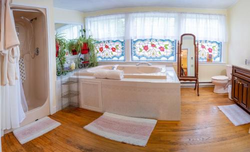 Bar Harbor Hotel | Heathwood Inn
