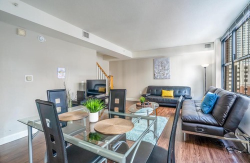 Baltimore Apartment | Heaven On Baltimore at Harborfront
