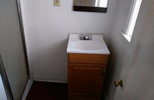 North Tonawanda Hotel | Hideaway Motel at Hayat