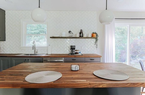Faber House | Hillside Haven
