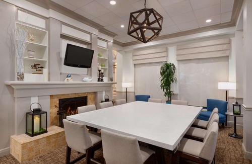 Biggar Hotel | Hilton Garden Inn Fort Myers Airport/FGCU