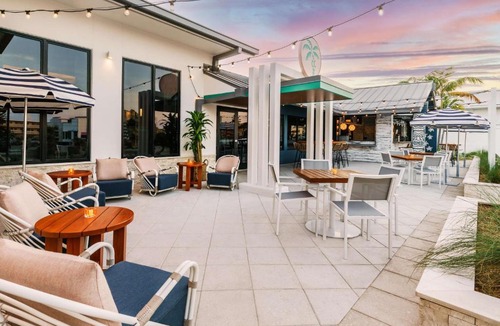 St. Pete Beach Hotel | Hilton Garden Inn St. Pete Beach, FL