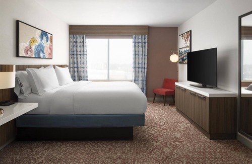 Northwest Hotel | Hilton Garden Inn Virginia Beach Town Center
