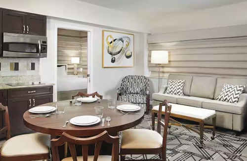 South Beach Resort | Hilton Grand Vacations Club McAlpin Ocean Plaza Miami