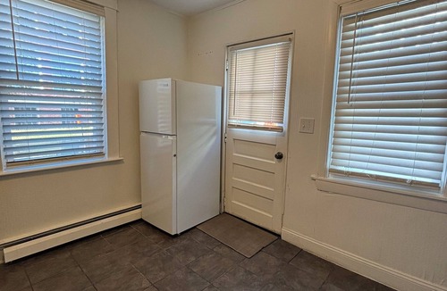 Bristol House | Historic 2 Bedroom in the heart of downtown Bristol