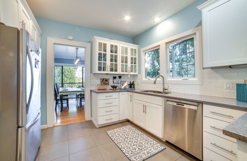 Seattle Metro Area House | Historic Seattle Vacation Rental in Seward Park!