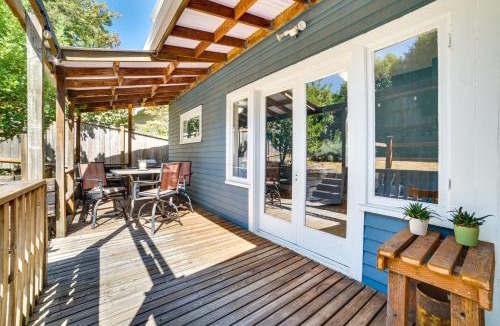 Seattle Metro Area House | Historic Seattle Vacation Rental in Seward Park!
