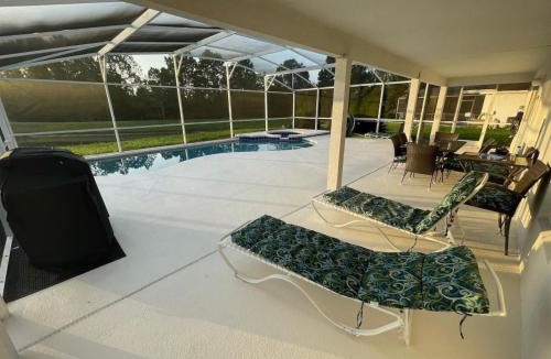 Clear Creek House | Holiday Home Familienfreundliche Villa nahe der Disney-Parks by Interhome