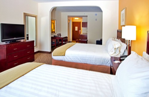 Brooksville Hotel | Holiday Inn Express Hotel & Suites Brooksville by IHG