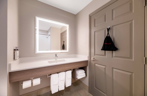 The Villages Hotel | Holiday Inn Express Hotel & Suites The Villages by IHG