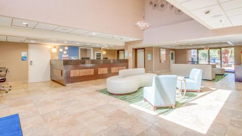 North Chesterfield Hotel | Holiday Inn Express Hotel & Suites Midlothian Turnpike by IHG