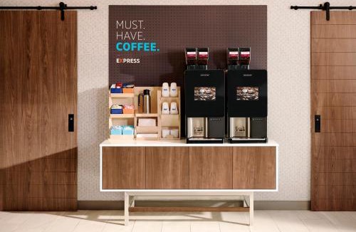 Carmel Hotel | Holiday Inn Express & Suites Carmel North – Westfield by IHG