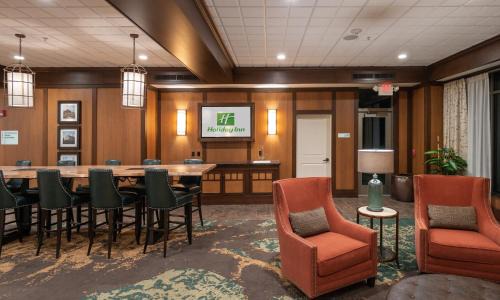 Stevens Point Hotel | Holiday Inn Stevens Point - Convention Center by IHG
