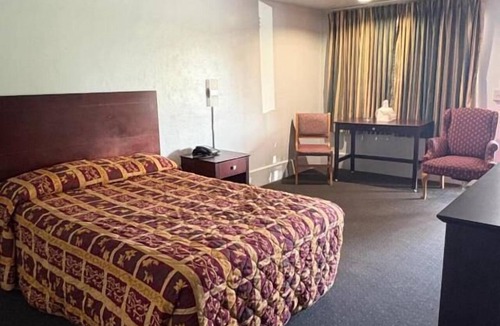 Middletown Hotel | Hollywood Motel