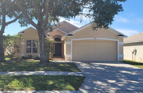 Stagecoach Village House | Home away from home!! Spacious 4 bedroom home!! With a fenced-in backyard!!!!!
