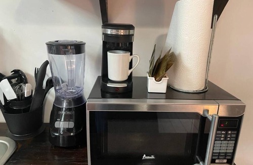 Northeast Miami Hotel | Home Away from Home in Miami Street Parking