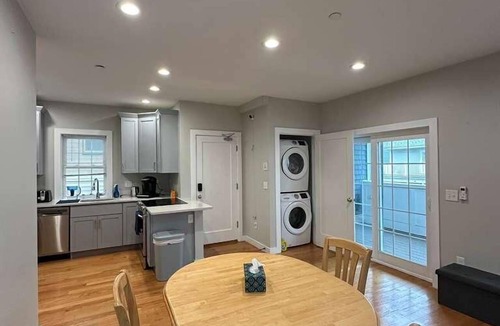 Dorchester Bed & Breakfast | Homestay In Boston -
