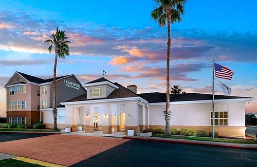 Central City Hotel | Homewood Suites By Hilton Corpus Christi Downtown