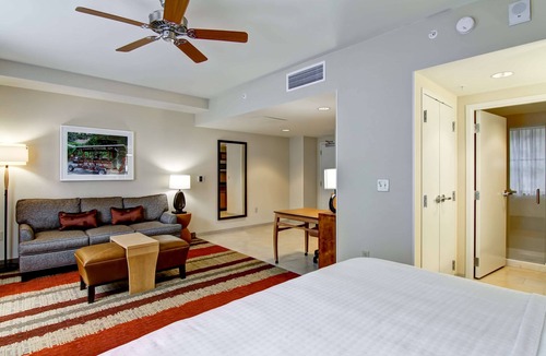 Central Business District Hotel | Homewood Suites by Hilton Cincinnati-Downtown