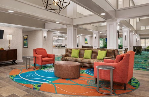 Villas Hotel | Homewood Suites by Hilton Fort Myers
