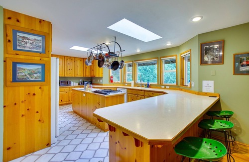 Startup House | Hot Tub, 4 Mi to Wallace Falls: Riverfront Retreat