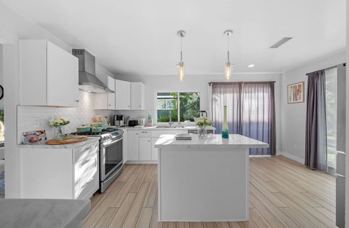 Rancho Penasquitos House | Hot Tub, King Bed, Garage, Grand View, 3BR/2.5Bth