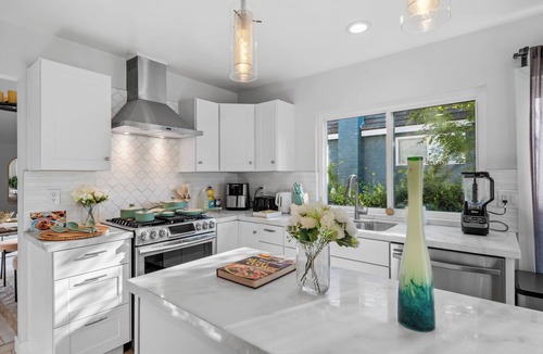 Rancho Penasquitos House | Hot Tub, King Bed, Garage, Grand View, 3BR/2.5Bth