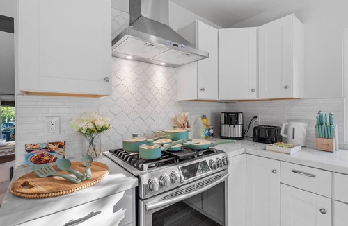 Rancho Penasquitos House | Hot Tub, King Bed, Garage, Grand View, 3BR/2.5Bth